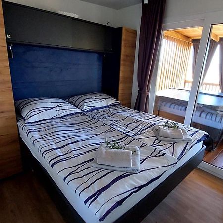 Mobile Homes Selce - Alpe Jadran Mobil Kültér fotó