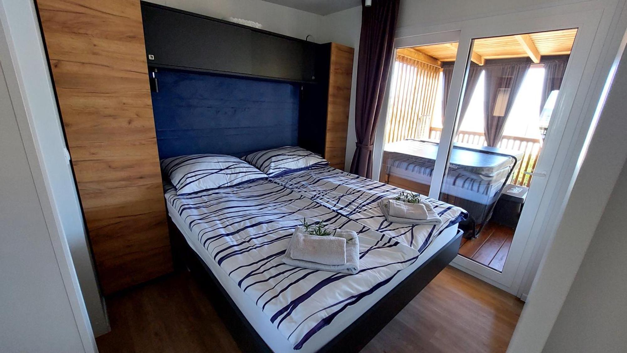 Mobile Homes Selce - Alpe Jadran Mobil Kültér fotó